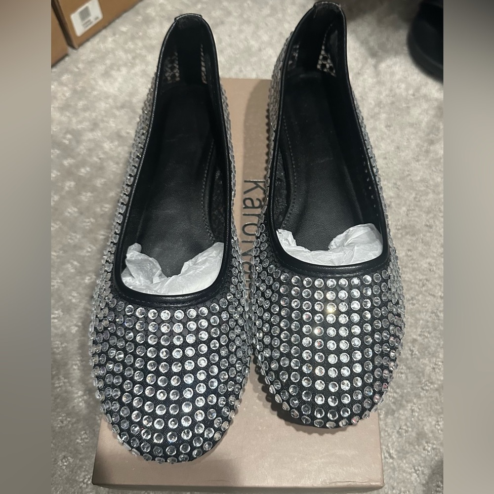 Black rhinestones flats